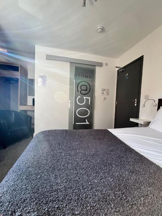 Rooms Kingswood Warmley Exteriör bild